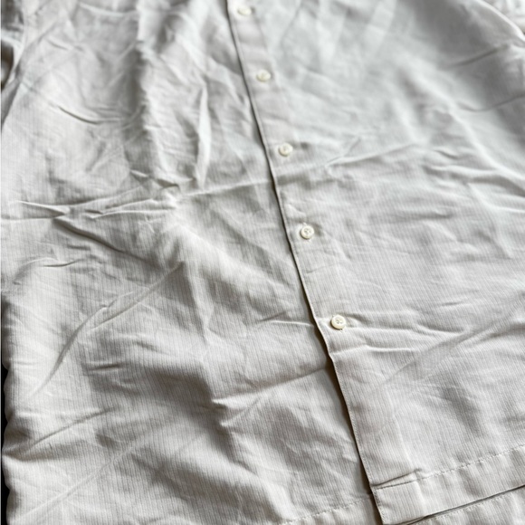 Geoffrey Beene Men's Casual Cream Button Down Shirt - Picture 4 of 13